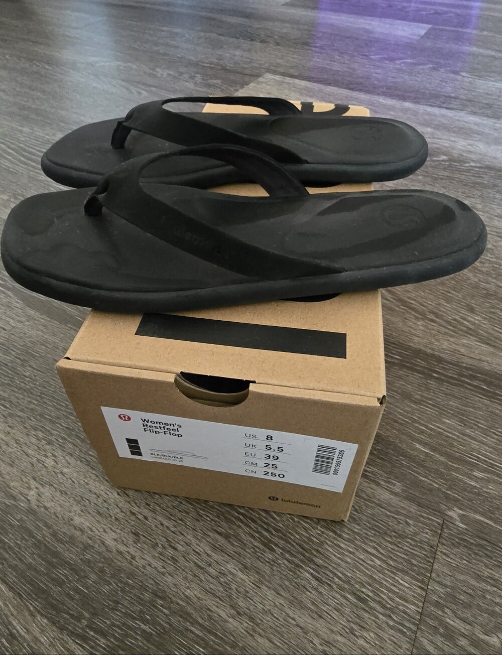 Women's Lululemon Restfeel Flip Flops Black Size 8